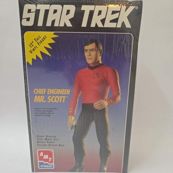 Star Trek Model Kit Chief Engineer Mr. Scott 12" Tall Vinyl New 1994 AMT ERTL - Picture 2 of 5